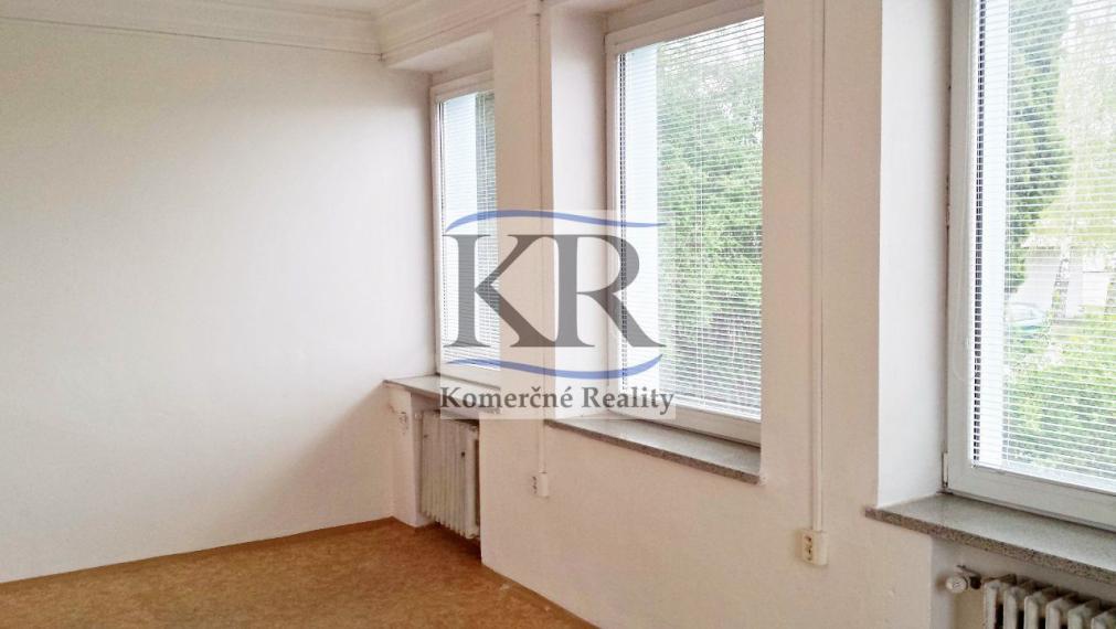 Prenájom administratívnych priestorov – Trenčín, Za mostami