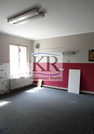 Kancelársky priestor, Trstínska, Trnava, 152,-EUR vrátane energií