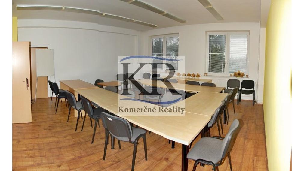 12 m2, Kancelárie na prenájom, Trenčín, Za mostami