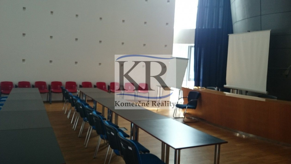 Kancelárske priestory, Coboriho, Nitra, 15m2