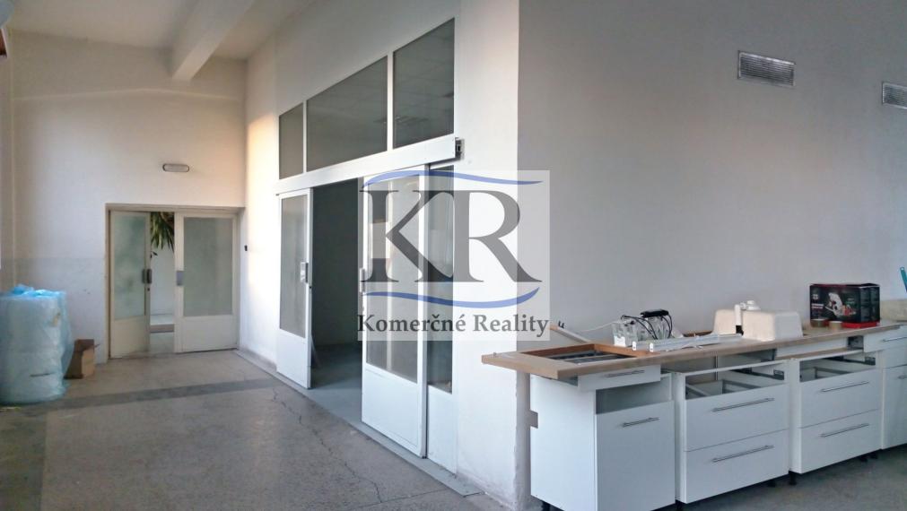 335 m2 - Sklad na PRENÁJOM, Nové Mesto n. Váhom