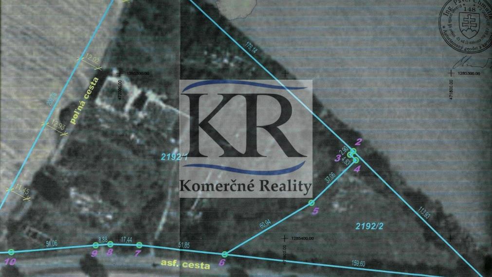 skladové priestory, 10 km od Trenčína