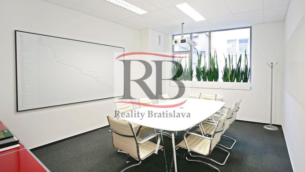 Exkluzívny administratívny priestor s terasou v centre, Mickiewiczova, Bratislava I, 148,47m2