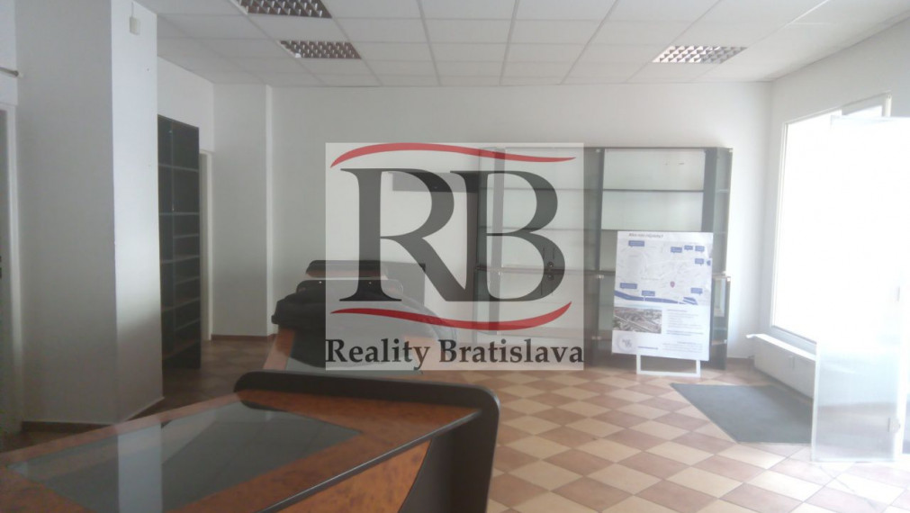 Obchodný priestor na prenájom, Krížna - Bratislava I