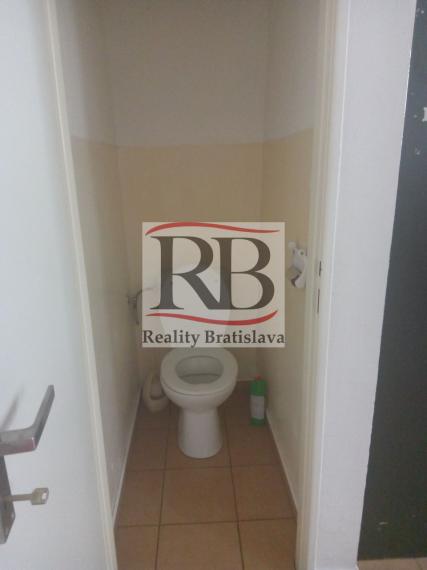 Obchodný priestor na prenájom, Krížna - Bratislava I