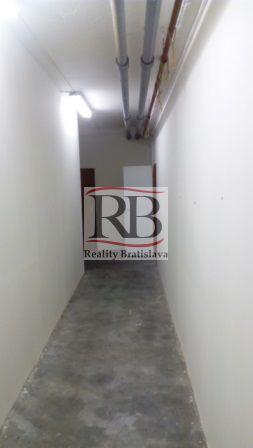 Skladové priestory na prenájom, Krajná - Ružinov