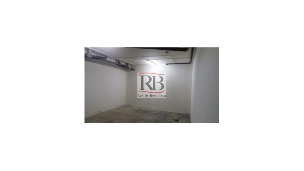 Skladové priestory na prenájom, Krajná - Ružinov