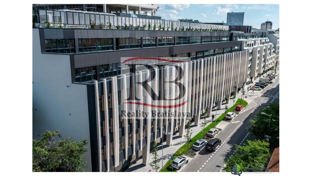 Administratívne priestory na prenájom, Radlinského - Staré mesto