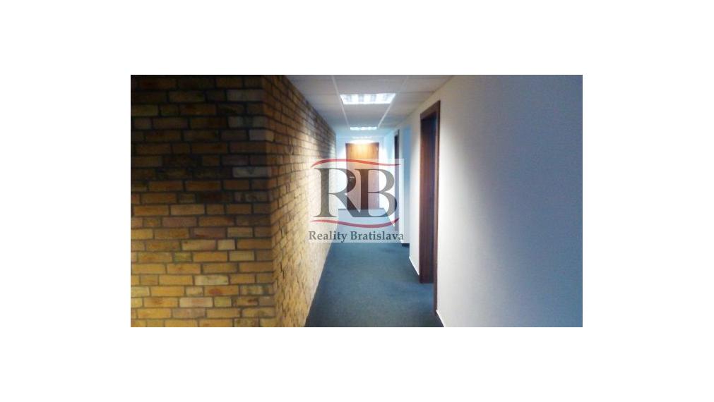 Kancelárie na prenájom, Svätoplukova - Ružinov
