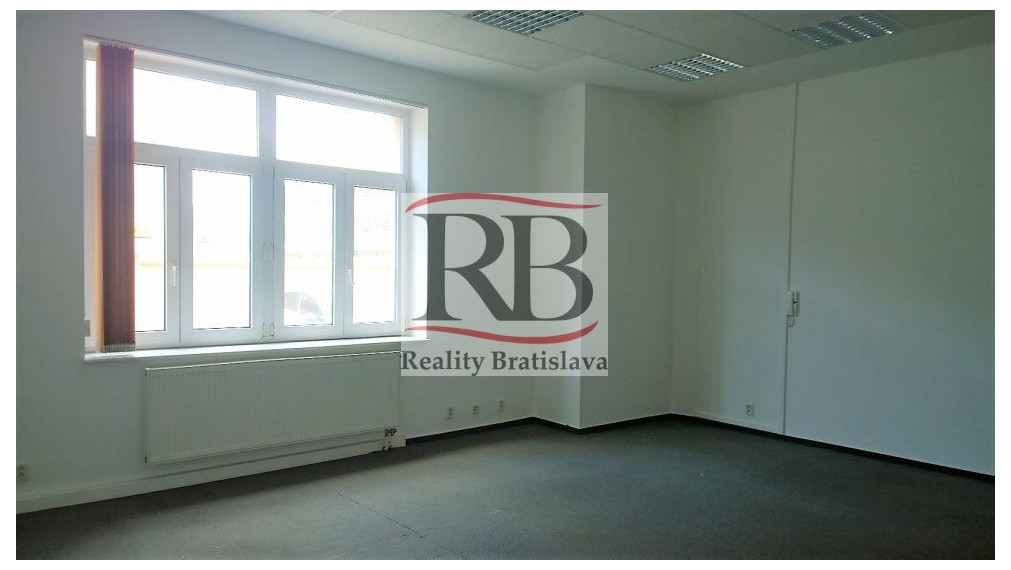 Administratívna budova, Petržalka