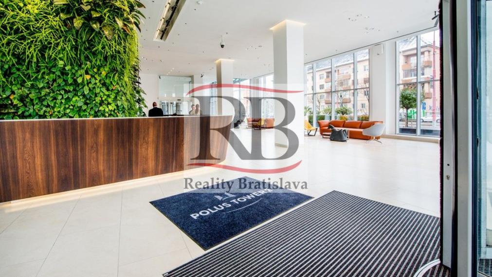 Administratívne priestory vysokého štandardu v Polus Tower na Vajnorskej ul. v Bratislave 3
