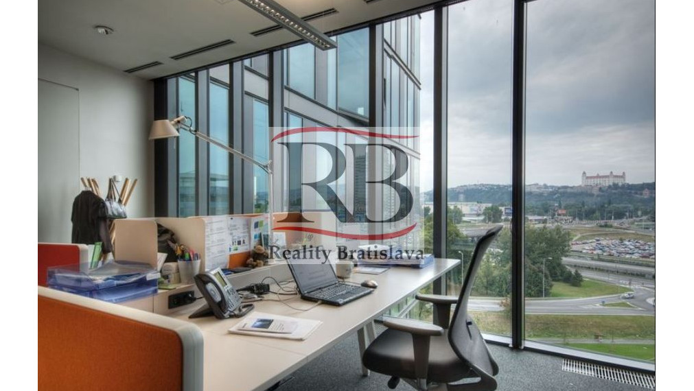 Kancelárske priestory na Einsteinovej ulici