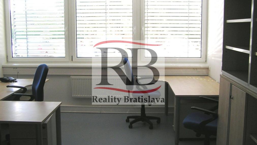 Kancelárske priestory na Krajnej ulici, Ružinov