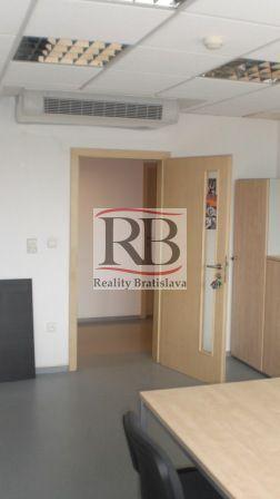 Kancelárske priestory na Krajnej ulici, Ružinov