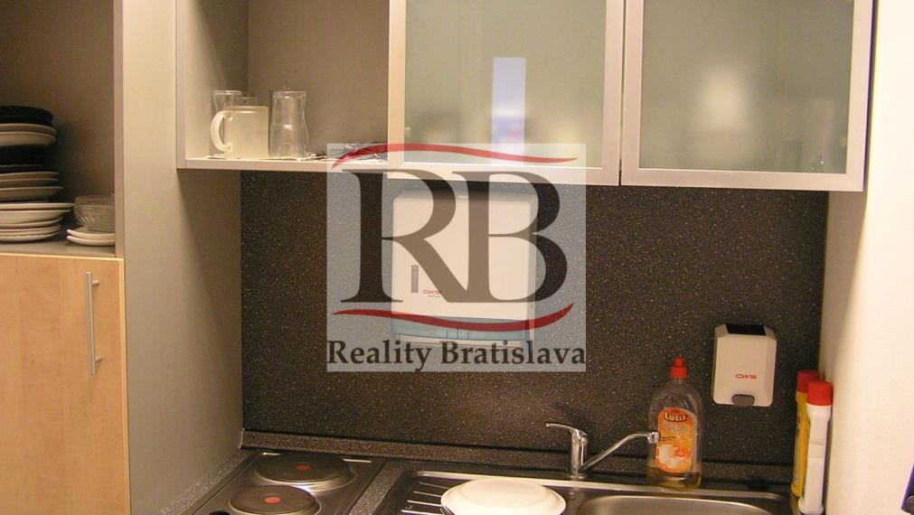 Kancelárske priestory na Krajnej ulici, Ružinov