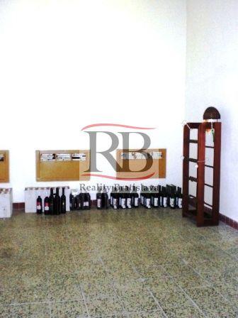 Nebytový priestor na Bohrovej ulici na prenájom, 370m2