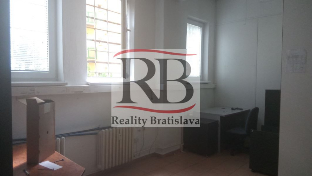 Atraktívny obchodný priestor, Krížna ulica