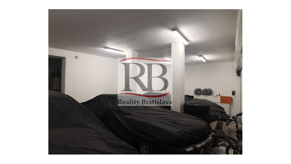 Dom vhodný aj na bývanie aj na podnikanie