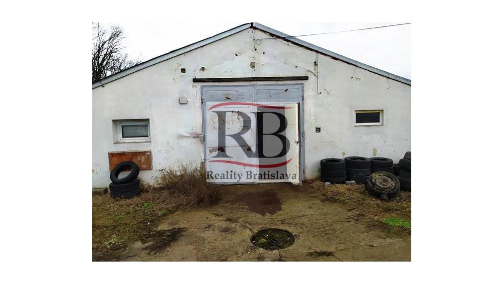 Výrobno-skladový priestor na prenájom v Ivanke pri Dunaji