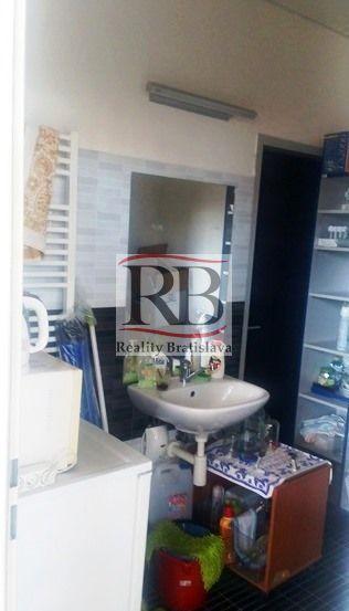 Na prenájom obchodný priestor na Starej Vajnorskej v Novom Meste