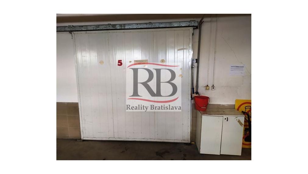 Skladový priestor na prenájom, BA-Ružinov