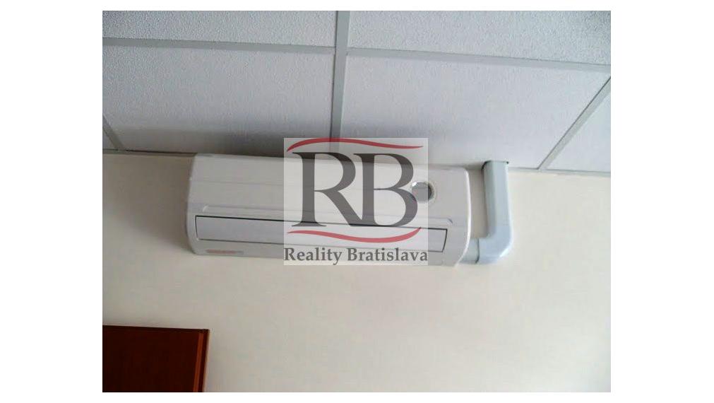 Kancelárske priestory, Seberíniho, Bratislava II