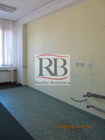 Kancelárske priestory, Rybničná, Bratislava III