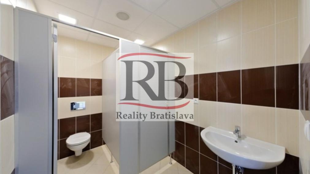 Kancelárske priestory, Mlynské Nivy, Bratislava II