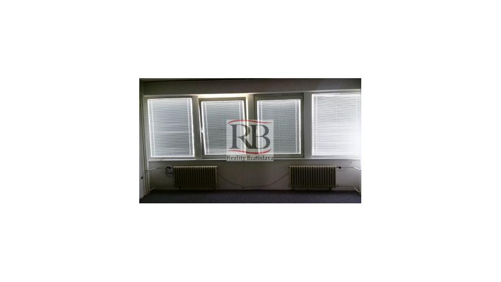 Kancelárie, Bojnická, Bratislava III