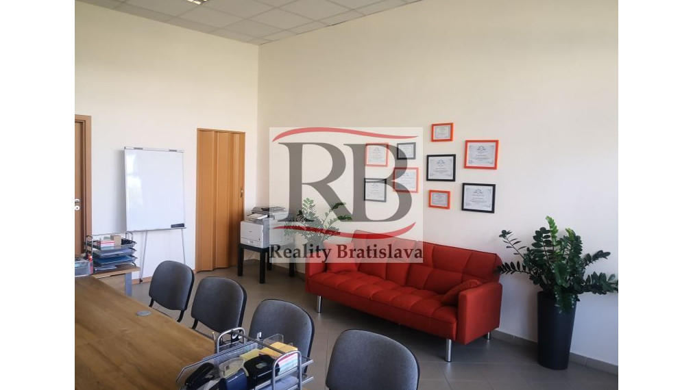 Šikovný priestor v Ružinove 42 m2