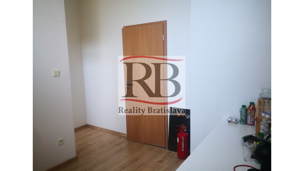 Šikovný priestor v Ružinove 42 m2