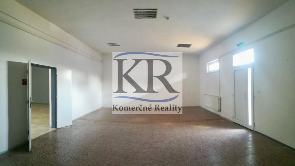 260 m2 - Obchodné priestory na prenájom, Trenčín