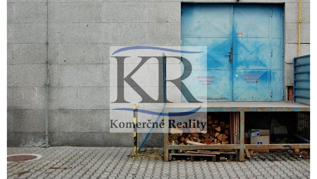 Obchodné priestory na prenájom, Trenčín - Za mostami