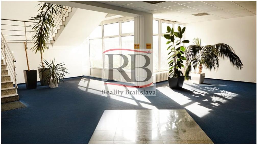 Na prenájom kancelárske priestory na Ivanskej ceste.