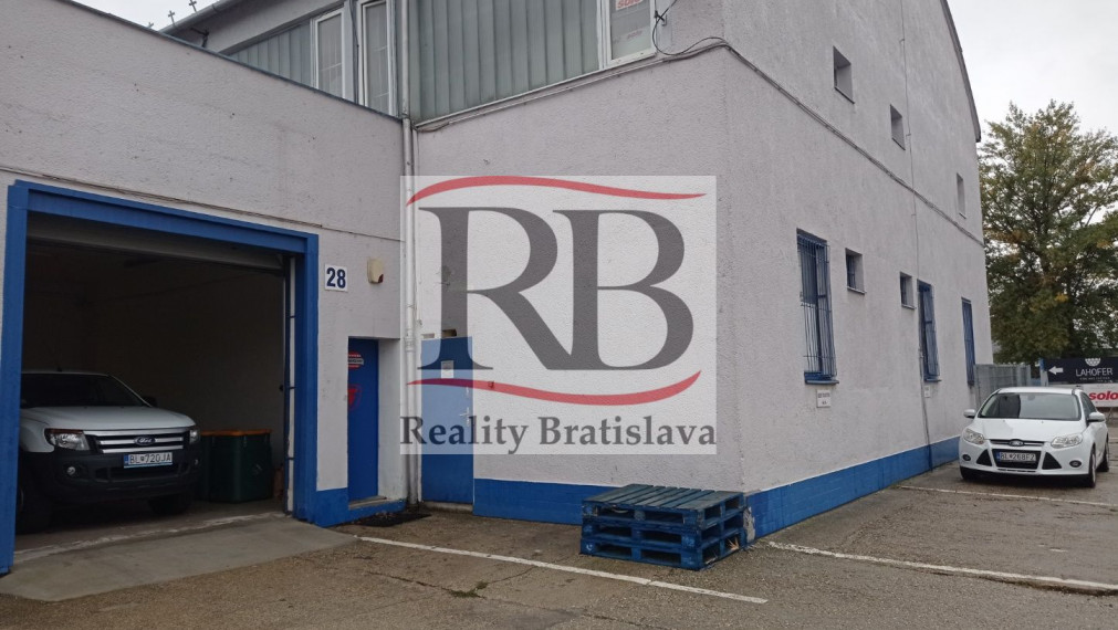 Skladovo- výrobné priestory na Panónskej ceste v Bratislave V