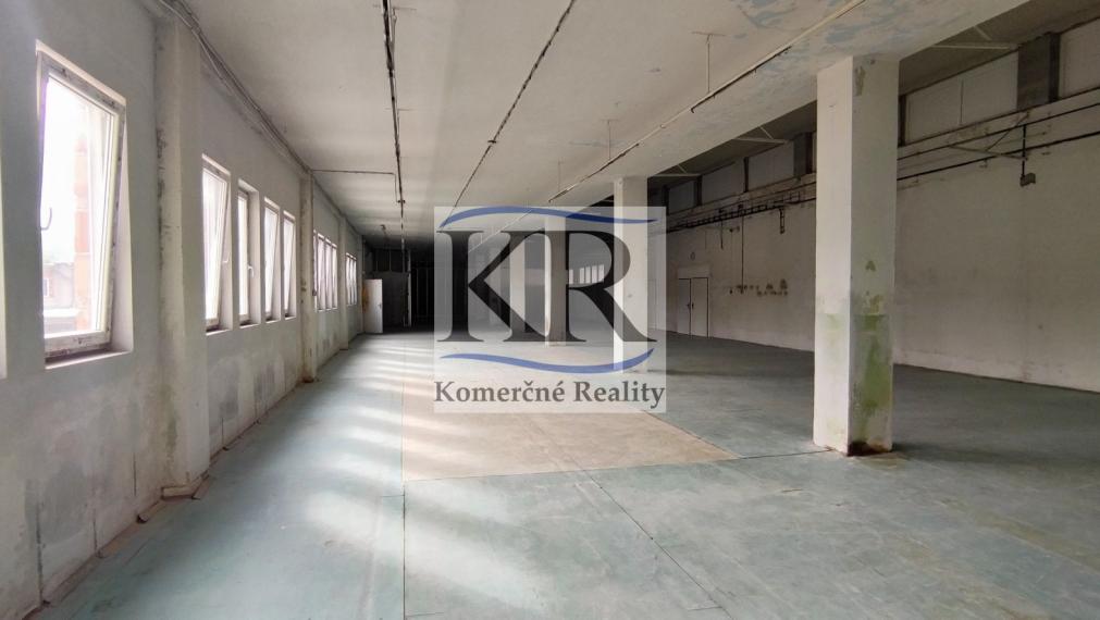 200 m2 - 500 m2 Sklad na PRENÁJOM, Trenčín, Za mostami