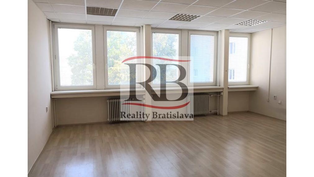 Kancelárske priestory, Pluhová, Bratislava III