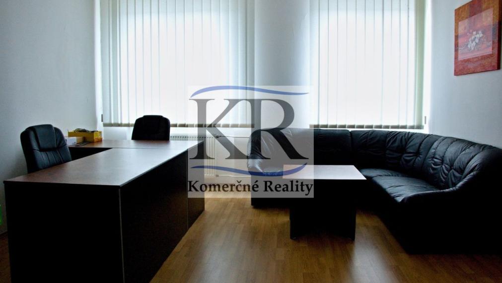 10 m2 až 25 m2 - Administratívne priestory na prenájom Trenčín, Sihoť I