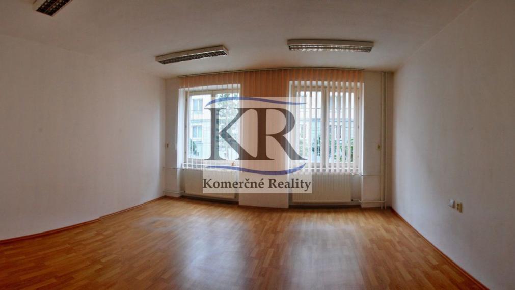10 m2 až 25 m2 - Administratívne priestory na prenájom Trenčín, Sihoť I