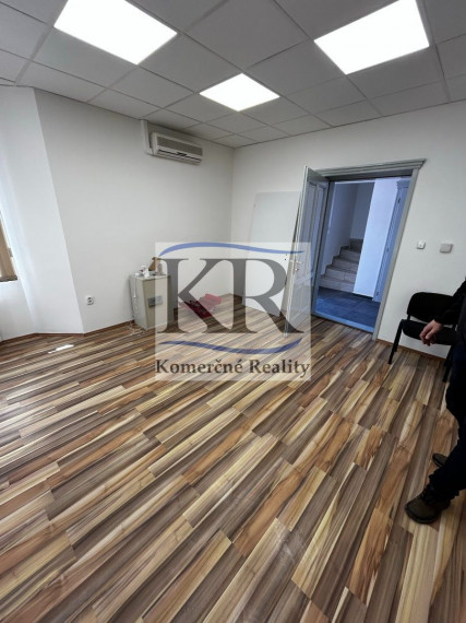 Obchodno - kancelárske  priestory v Nitre