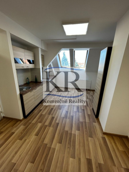 Obchodno - kancelárske  priestory v Nitre