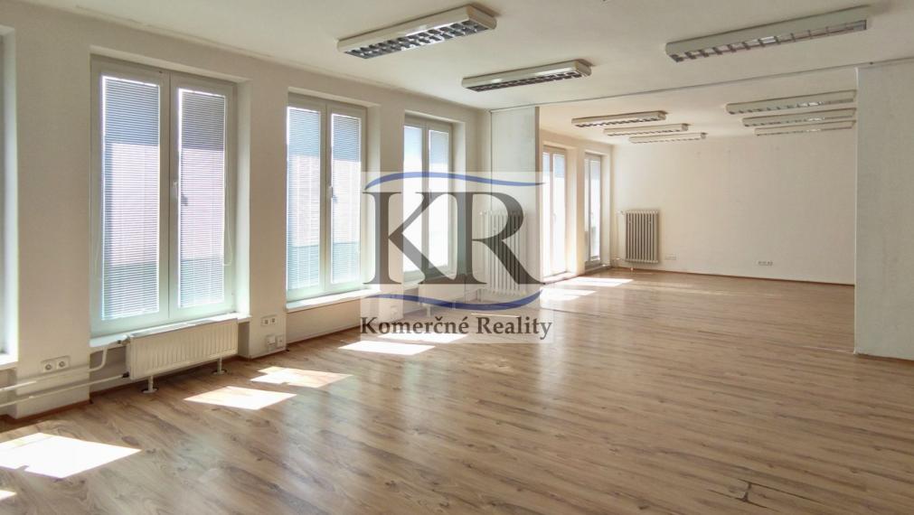 140 m2 - Administratívne priestory na prenájom  Trenčín, Sihoť I, 900,- EUR/mes.