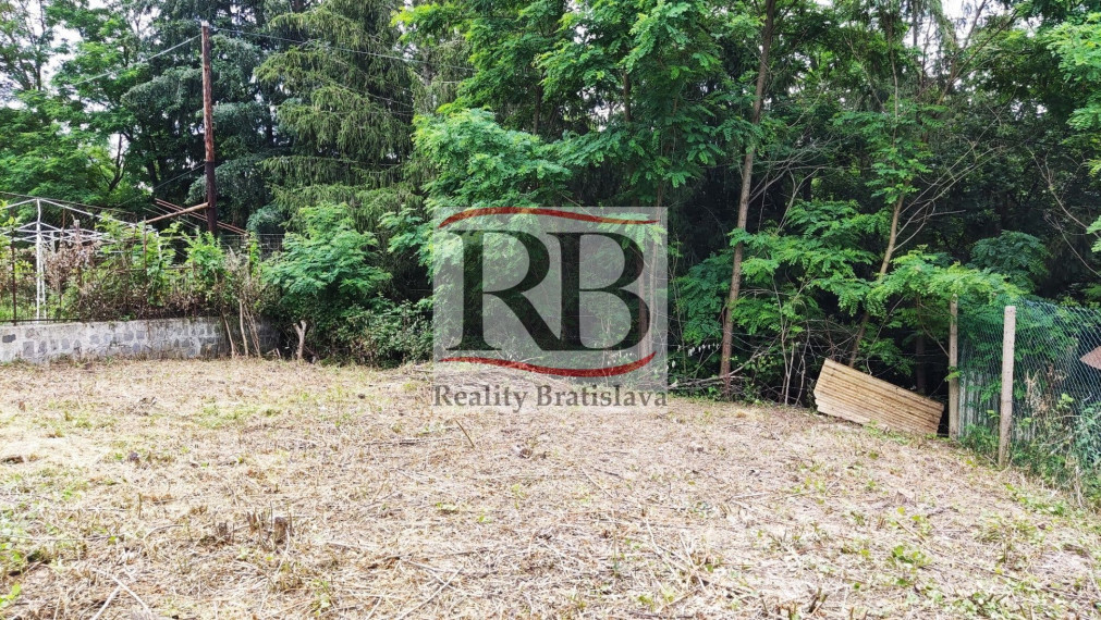 Na predaj pozemok v Stupave, časť Nová Hora