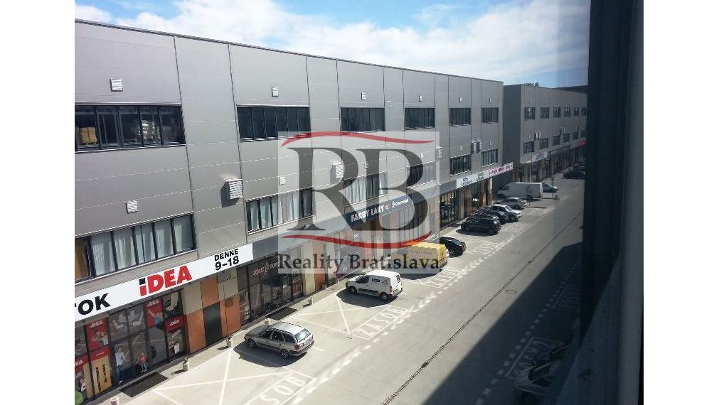 Skladový priestor 405m² v Golden City na prenájom