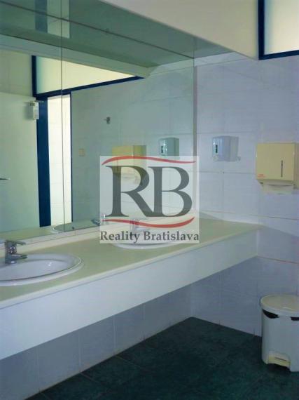 Administratívne priestory, Miletičova, Bratislava - Ružinov