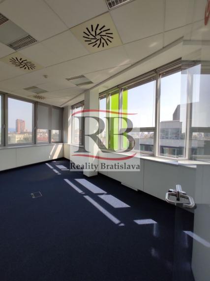 Kancelárie vysokého štandardu v Apollo BC 2, Prievozská - Ružinov