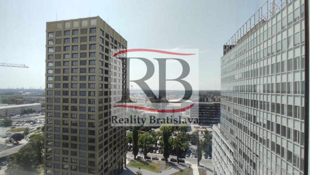 Administratívne priestory na prenájom, Prievozská - Ružinov