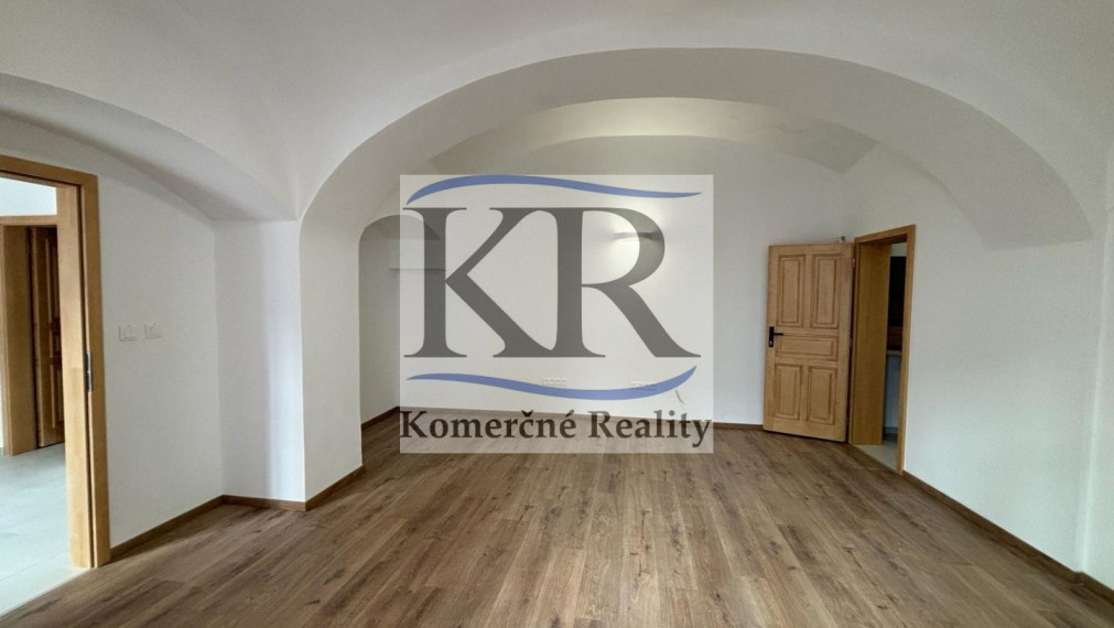 40 m2 kanceláriea na prenájom, Trenčín, Centrum