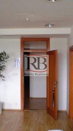 Kancelársky priestor, Krajná ul., Bratislava II na prenájom