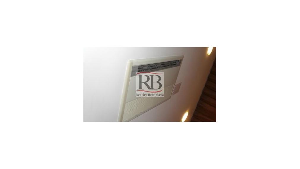 Kancelársky priestor, Krajná, Bratislava II, 15,7m2